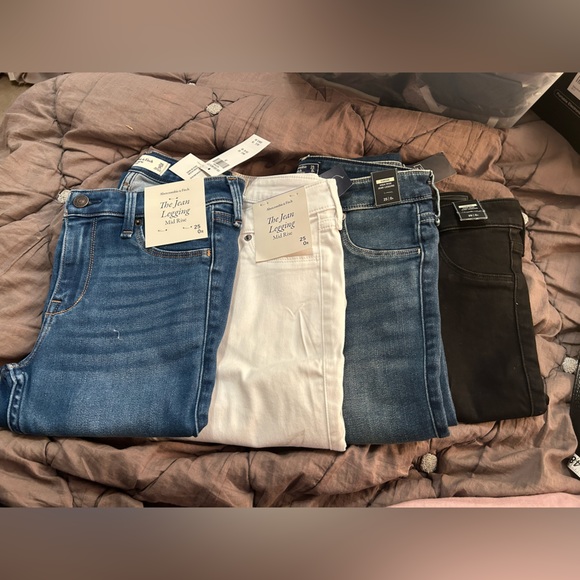 Abercrombie & Fitch Denim - Abercrombie and Fitch 4 pairs Jean Leggings Bundle 25 0 R